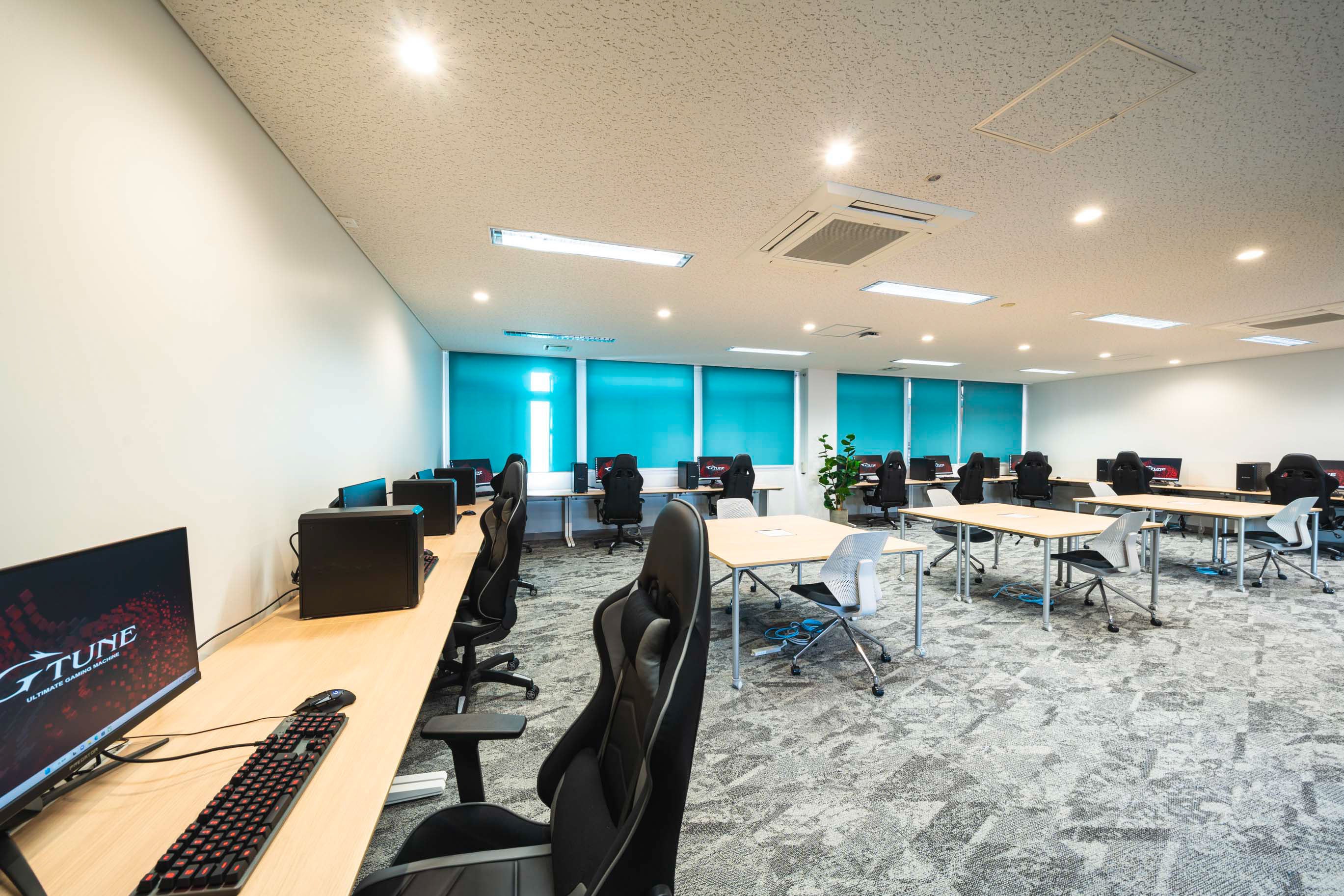 沖縄市ITワークプラザ