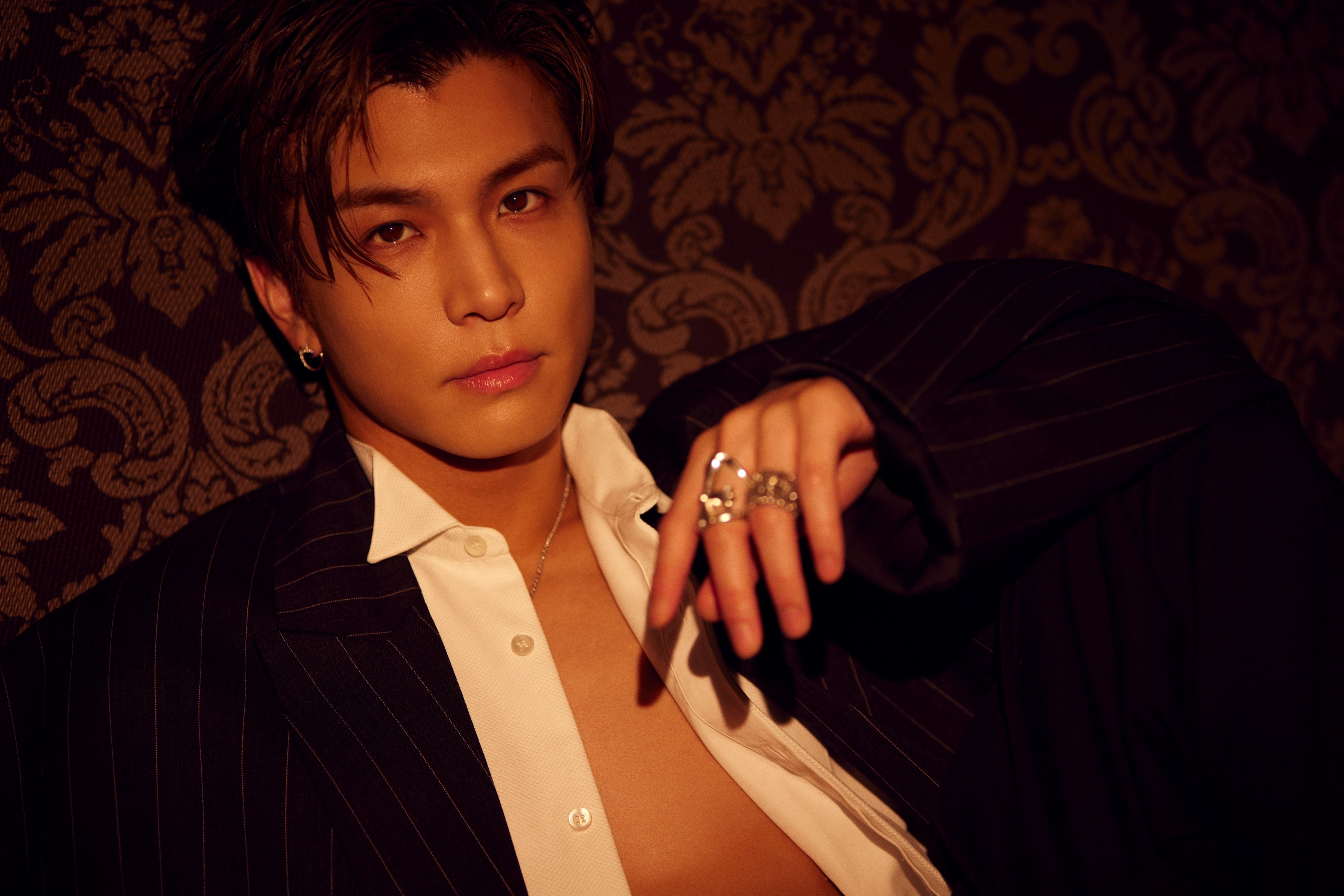 【ルパン】岩田剛典 ビッグタオル 激レア 三代目JSB 岩田剛典 フラッグタオル - メルカリ
