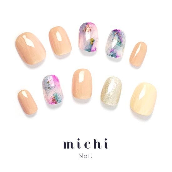 ミチネイルから、夏の上品ネイルをご紹介します♪ | 丸井織物株式会社