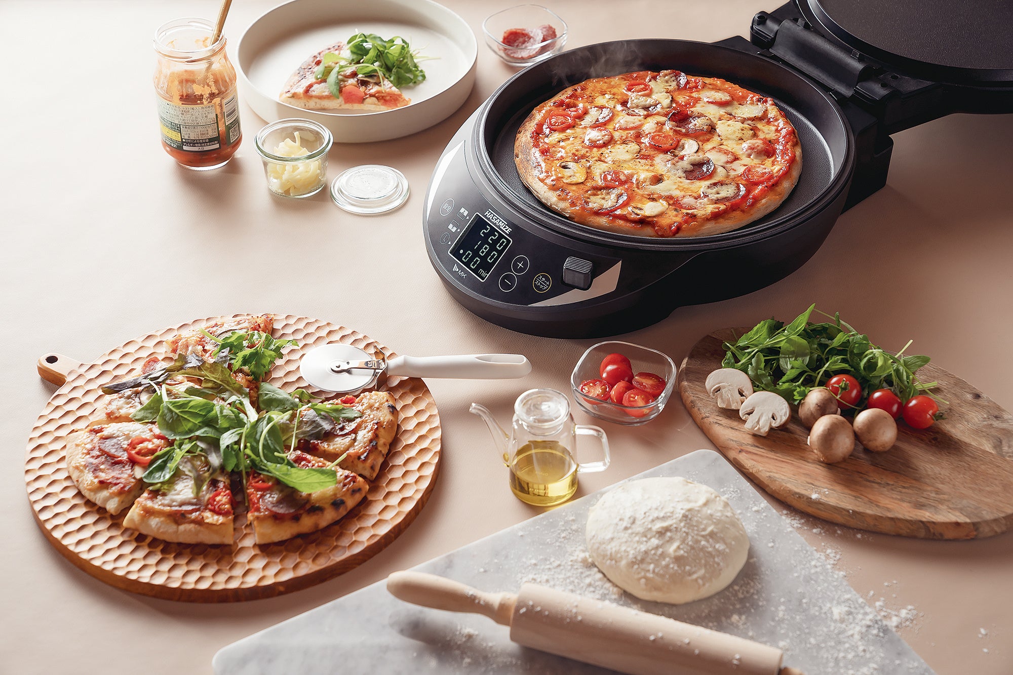 はさんでふっくら！卓上料理をさらに楽しく 両面焼きホットプレート