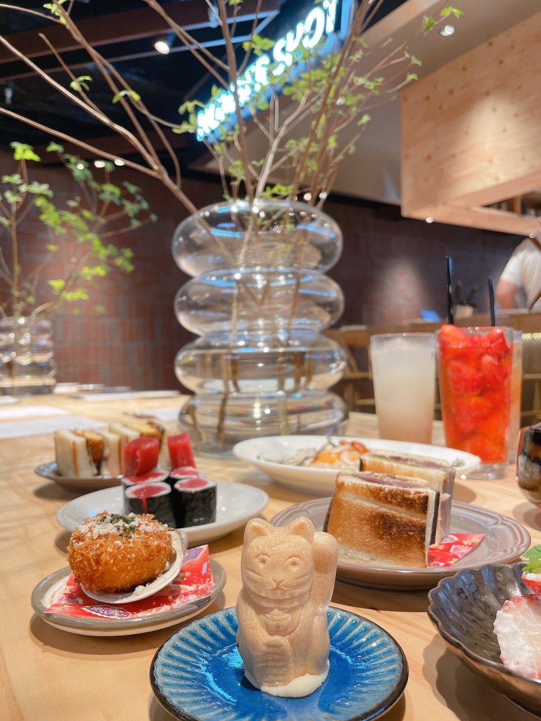 ジャンルの枠を超えた酒場メニューの数々⑦