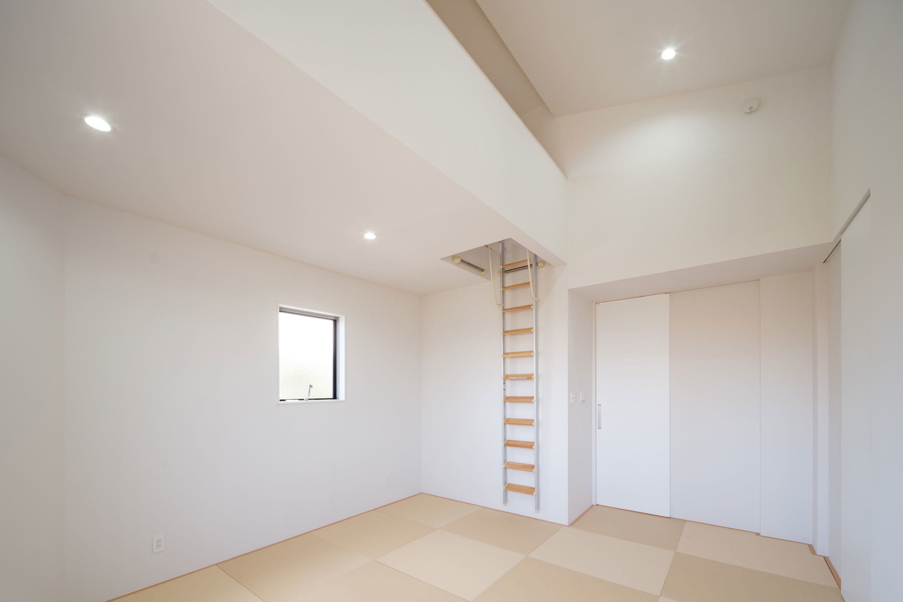 Resort & GARAGE ロフト付きスペース