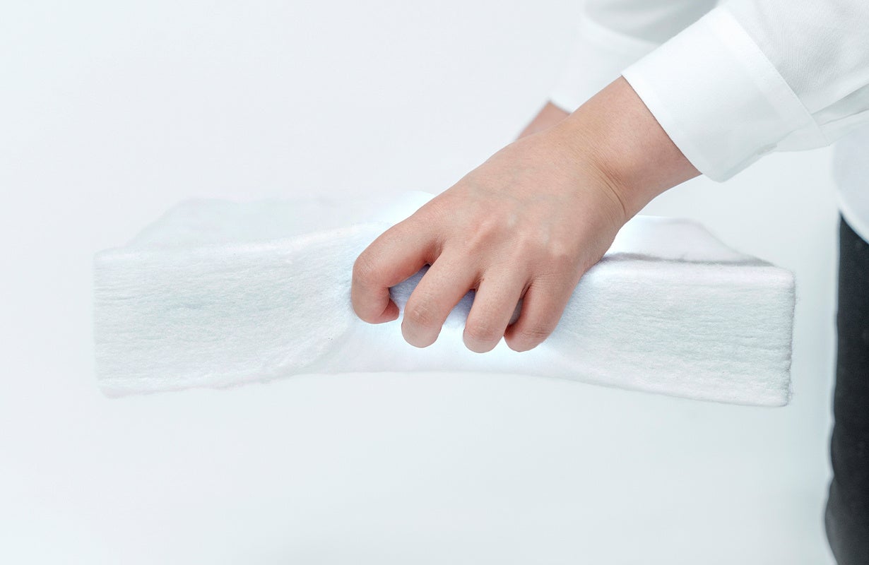 やわらかくて軽い、だから使いやすい。ロングセラー「ホワイトキューオン」