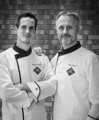 4代目フランソワ・クルイゼル(左) 3代目マルク・クルイゼル(右)