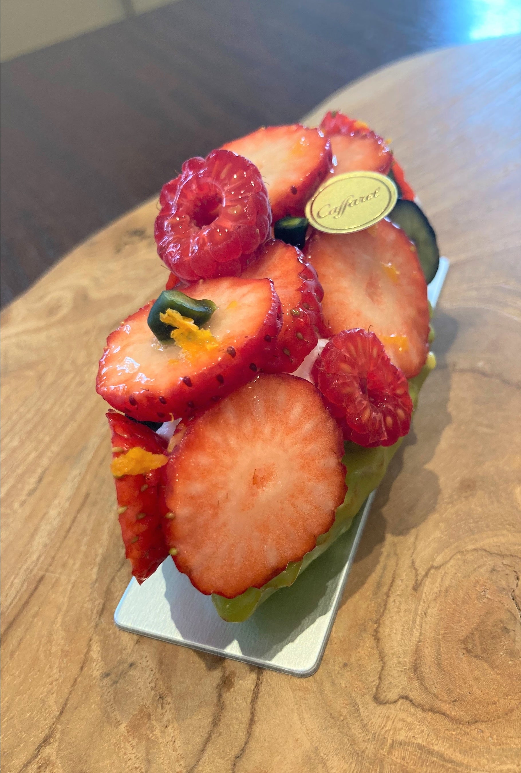 カファレル コペルタロッサ ピスタッキオ