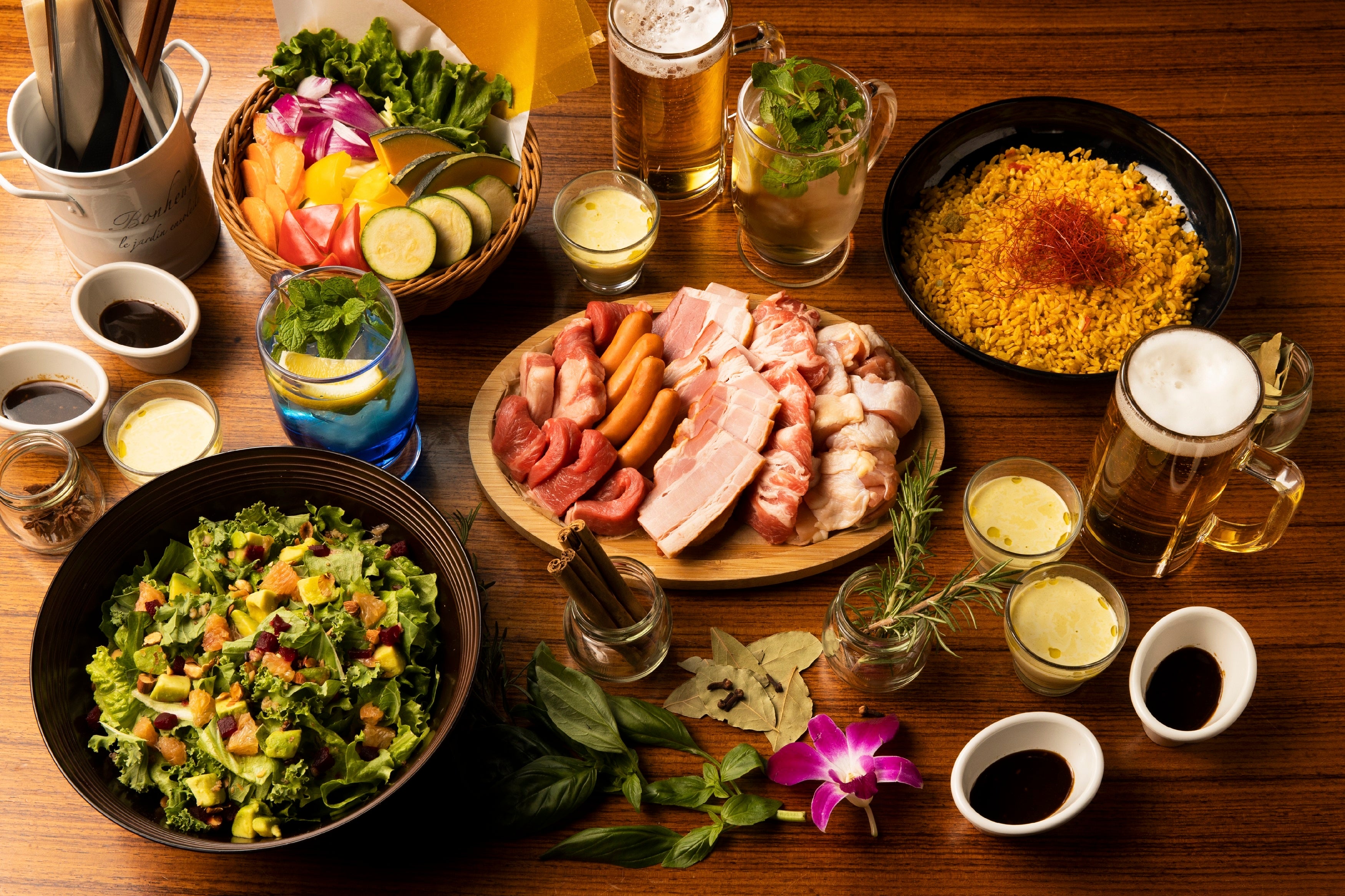 松屋銀座】美しくなるビアガーデン ～4年ぶりとなる、制約のない