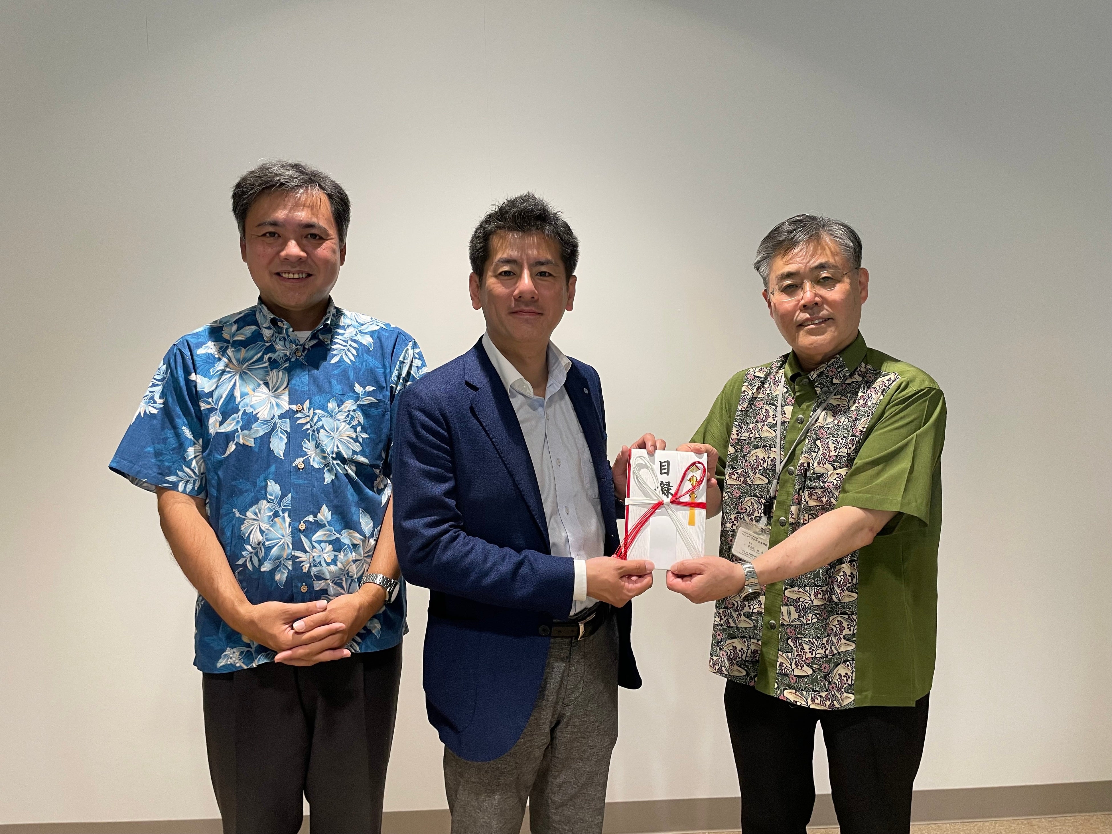 ひめゆり平和祈念財団