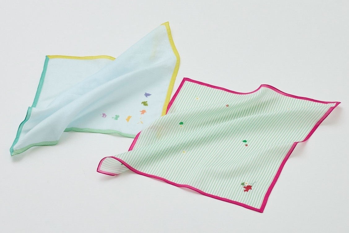 ▲（左）「九州7県」、（右）「福岡いちご」