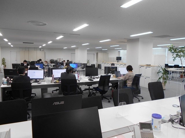 フリーアドレスを採用した新オフィス