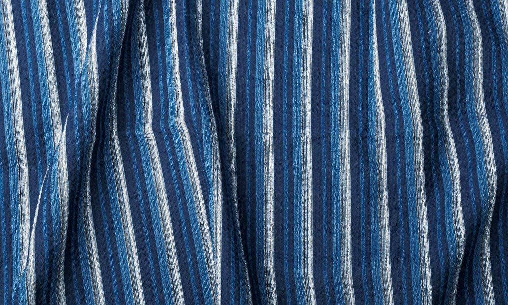 凹凸が特徴的な阿波しじら織