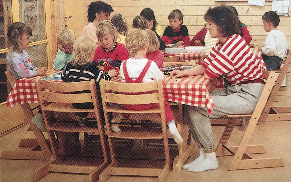 ストッケがまだ使用可能なトリップ トラップを教育施設に寄付する