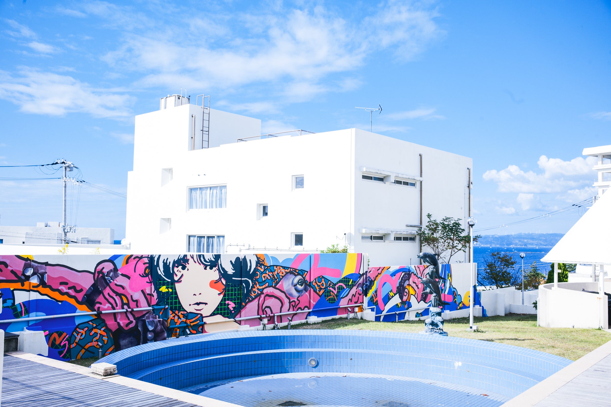 2021 SHIRAHAMA 完成ミューラル作品 By 透明回線  