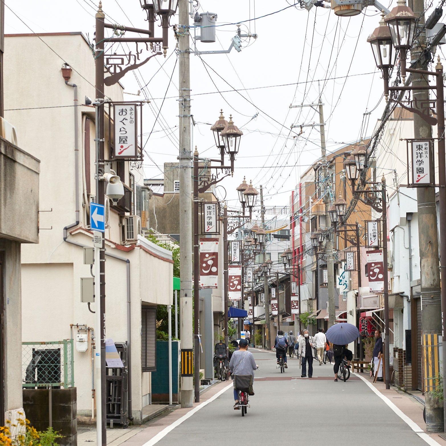商店街の賑わいを声で届けます