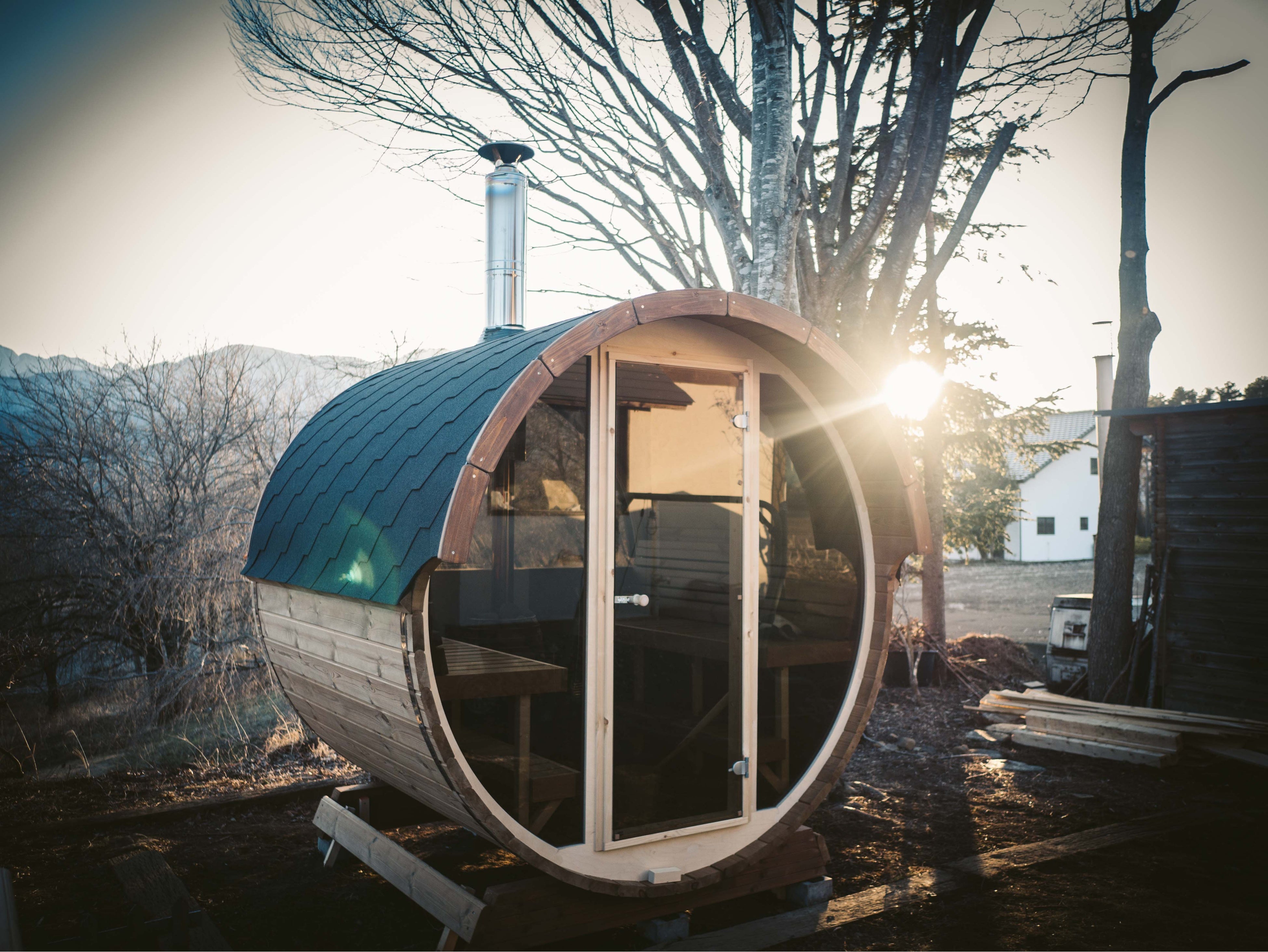 前面フルガラスオプション仕様のバレルサウナ