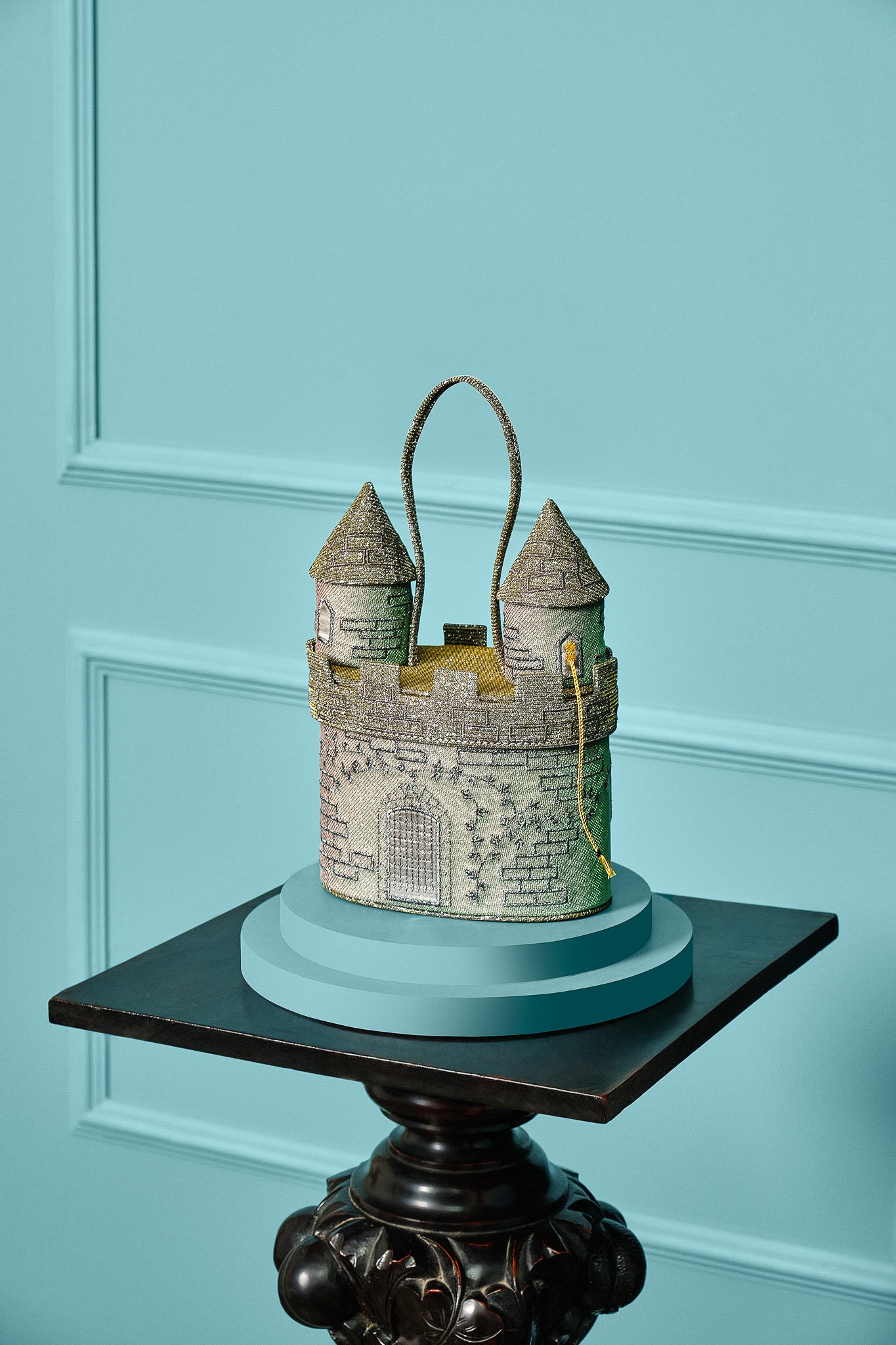 LULU GUINNESS ブルーバードケージ コレクタブルクラッチバッグ 刺繍 ブルー（青）系 Lulu Guinness(ルルギネス) クラッチバッグ