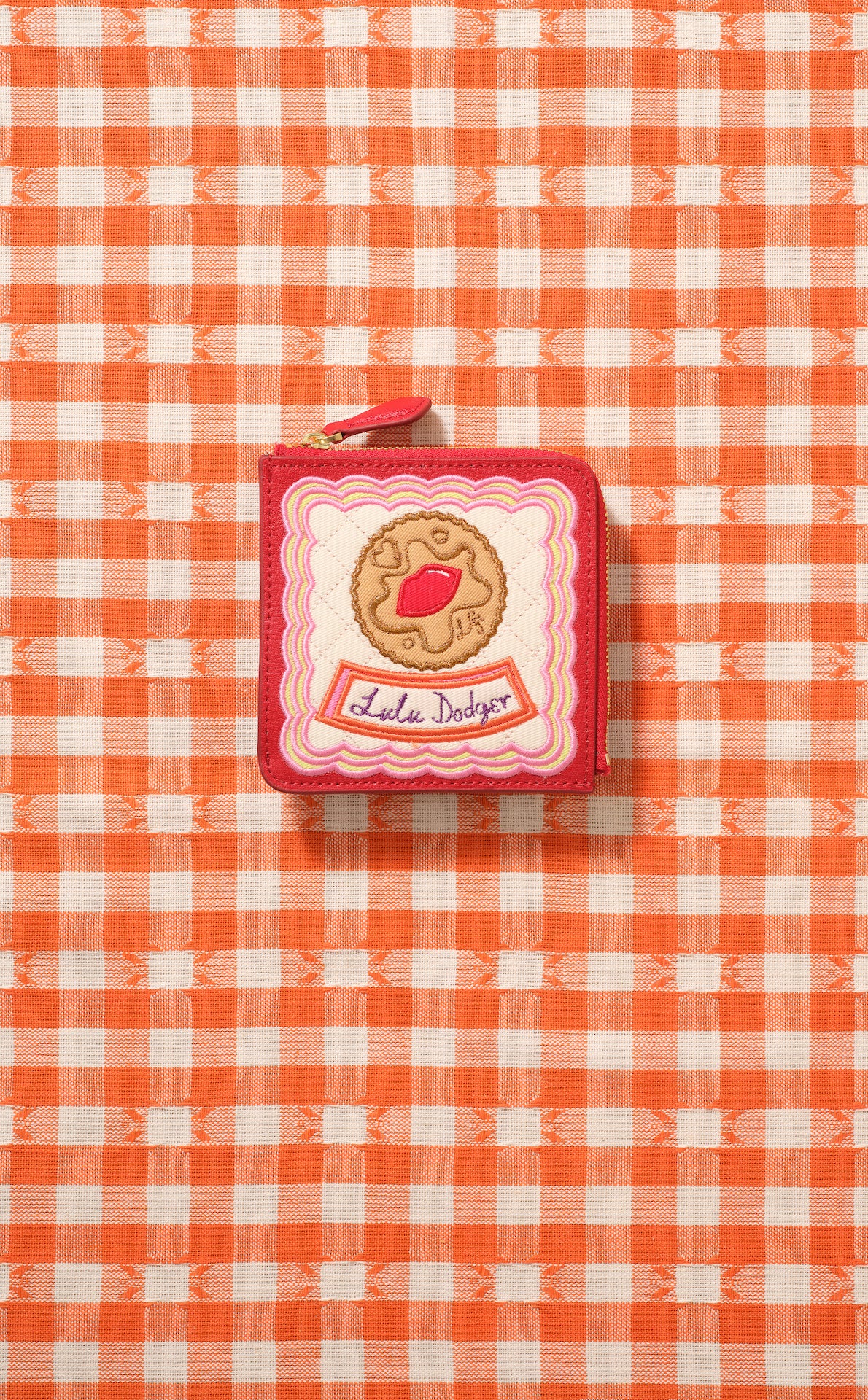 LULU DODGER SQUARE COIN PURSE （ルルレッド）￥13,000