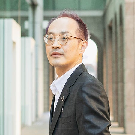 中西崇文准教授