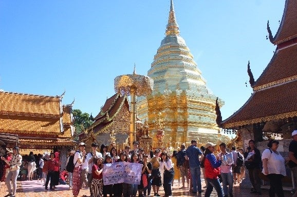 過去の学生学修推進センターによる 海外プログラム実施の様子（タイ）