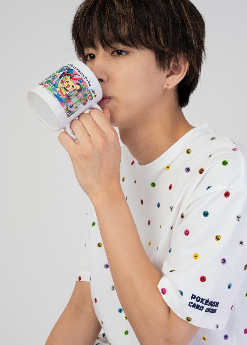 マグカップ「いたずら好きのピチュー」(white )