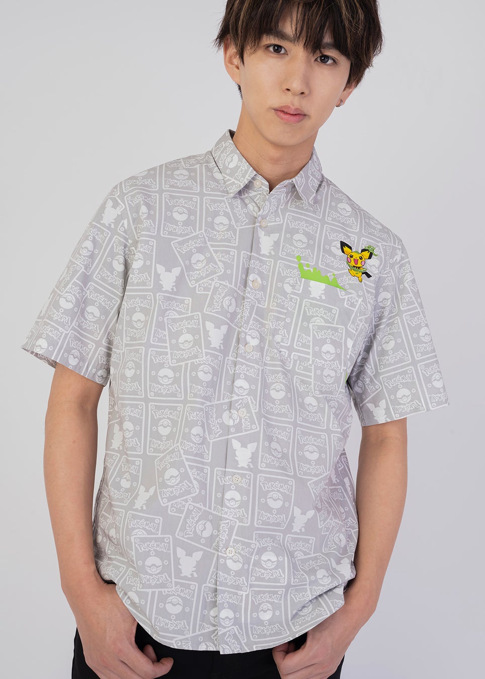 半袖シャツ「ピチュー&ポケモンカード」