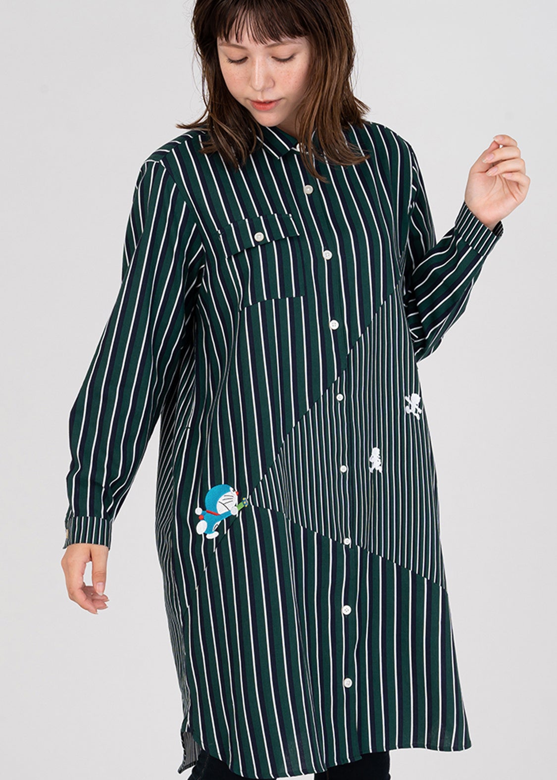 シャツワンピース　ひみつ道具「スモールライト」©Fujiko-Pro