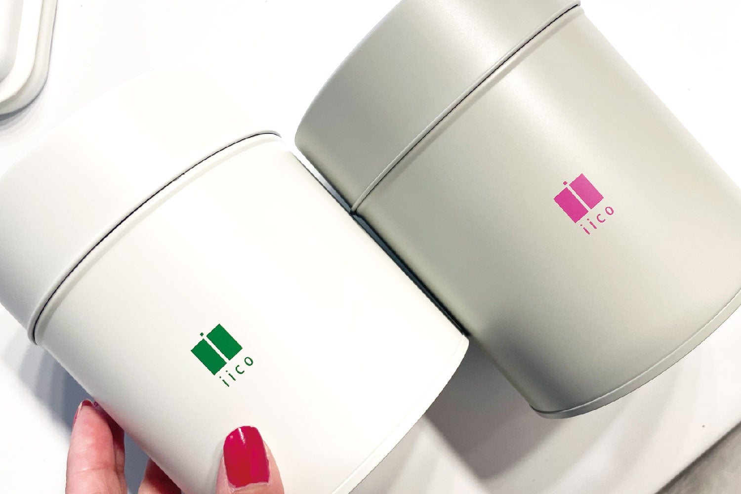 新作のキャニター缶