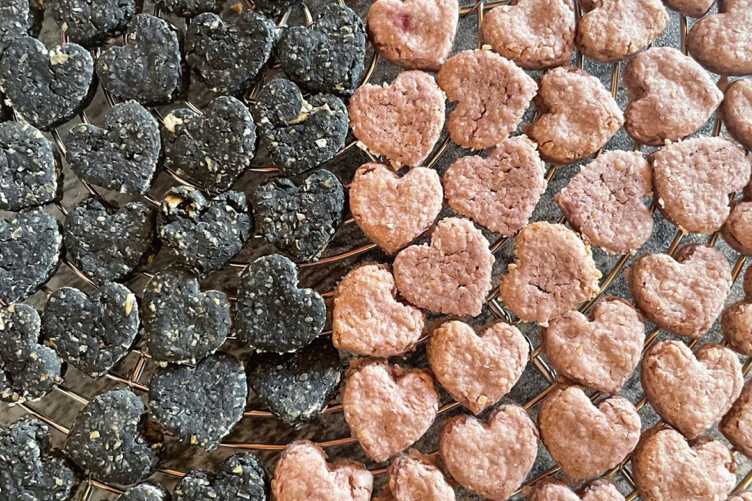 ハロウィンカラーのハートクッキー