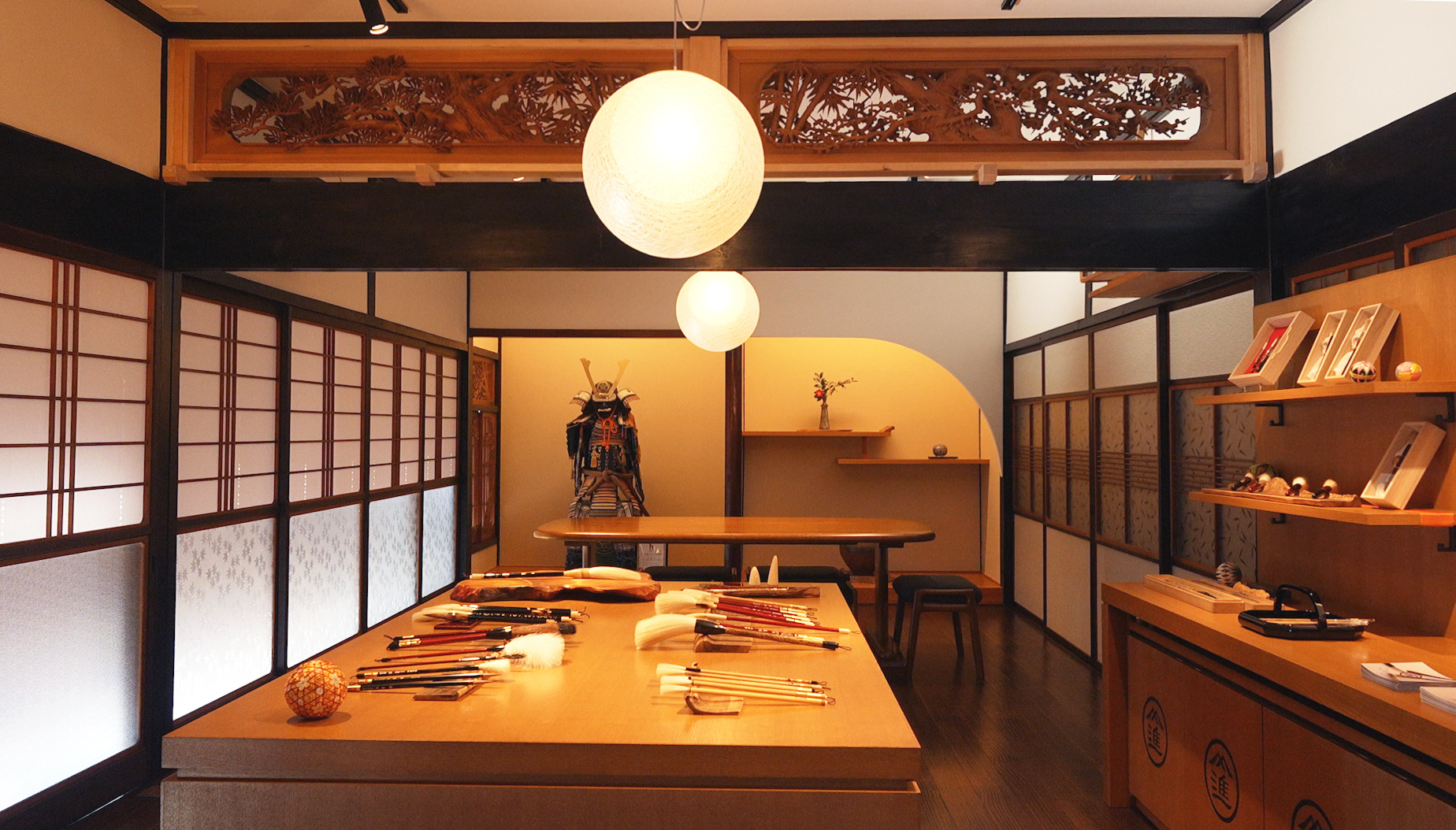 皇室からも認められた約100年の歴史を持つ文進堂畑製筆所。日本初 伝統