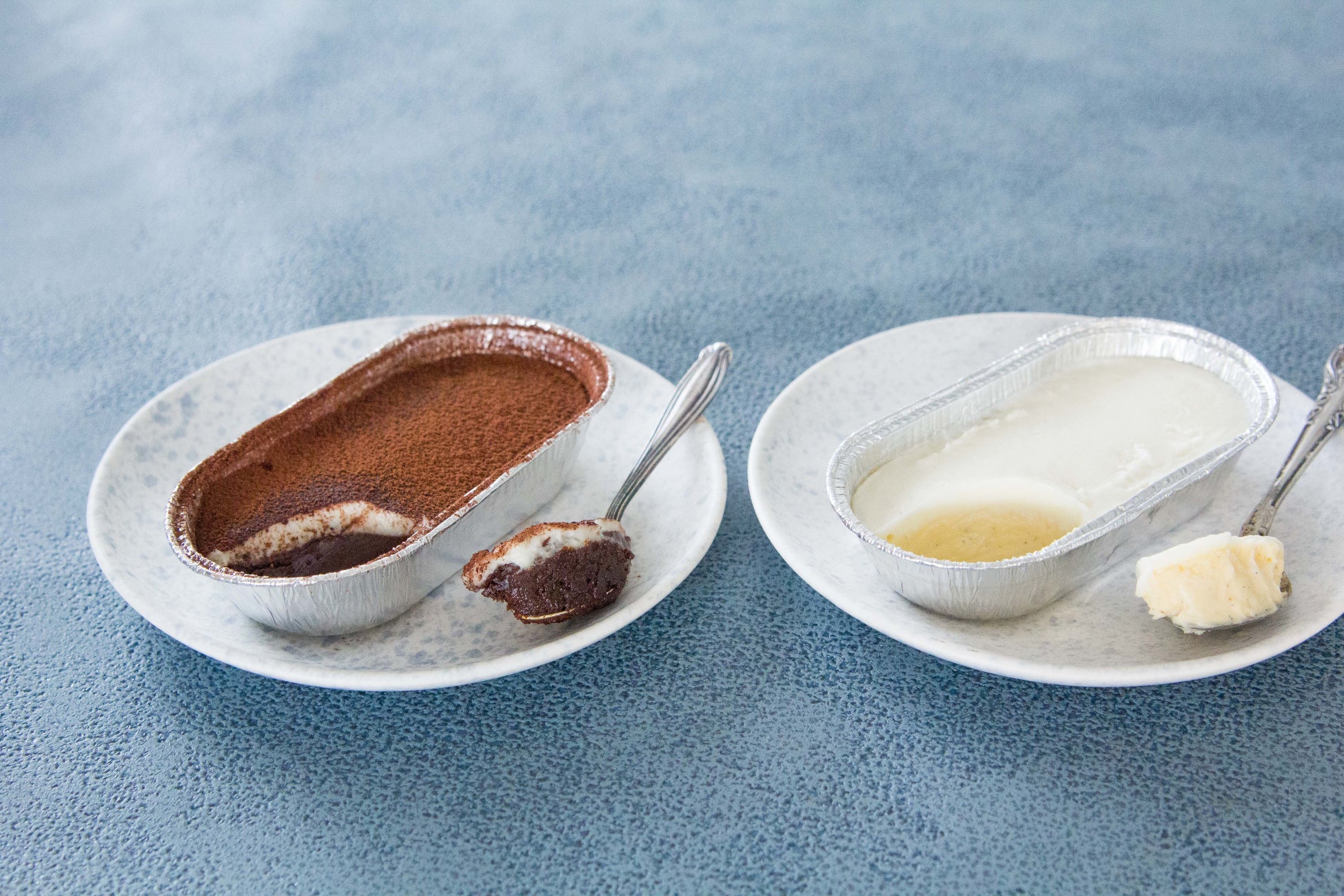 人気の 切らずにとろ生クリーム シリーズにプチサイズが新登場 夏休みおうちカフェセット 発売開始 株式会社フードクリエイティブファクトリーのプレスリリース 人気の 切らずにとろ生クリーム シリーズにプチサイズが新登場 夏休みおうちカフェセット 発売開始 株式会社フードクリエイティブファクトリーのプレスリリース