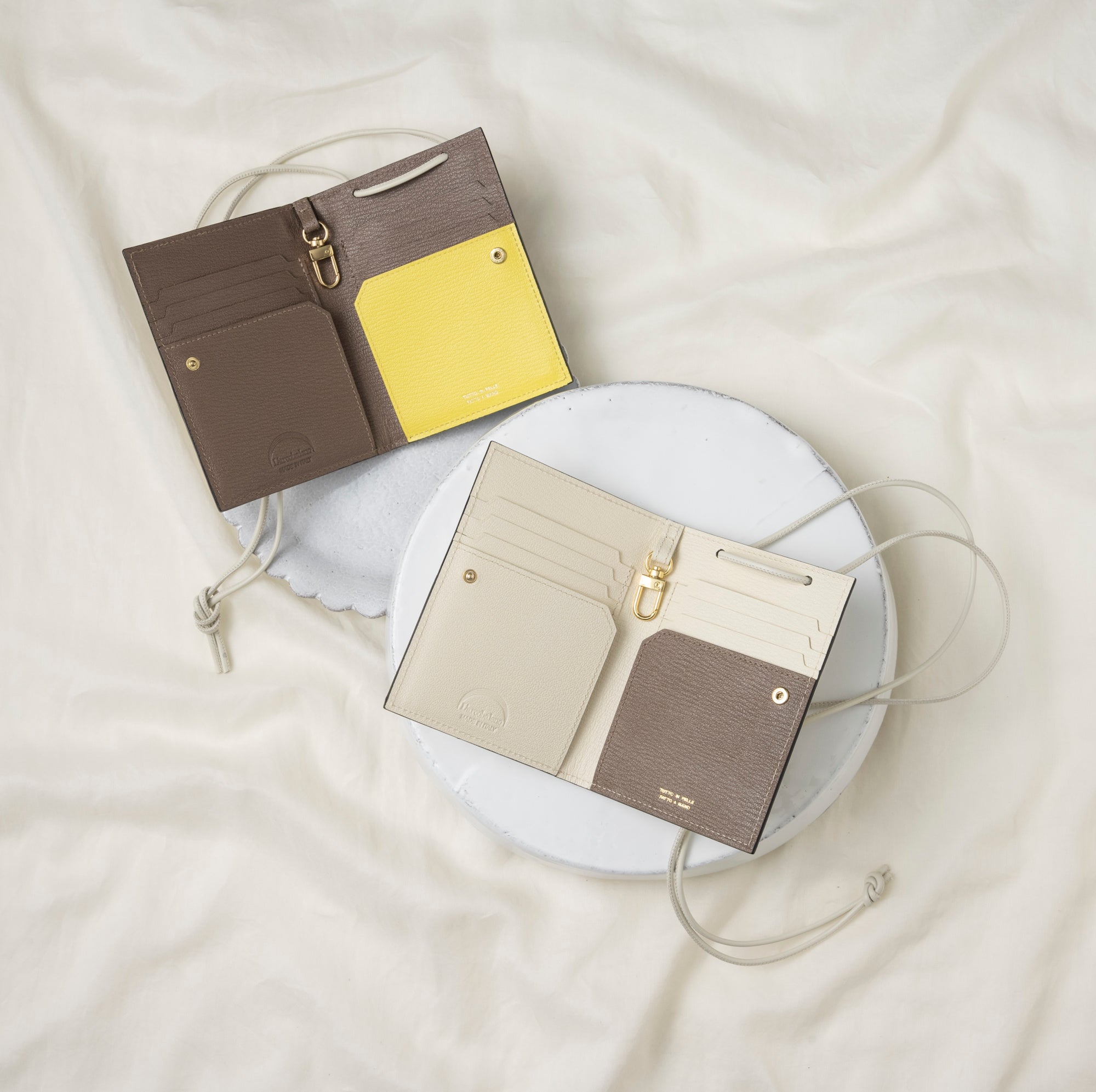 スマートショルダーウォレット　39,600円(税込)