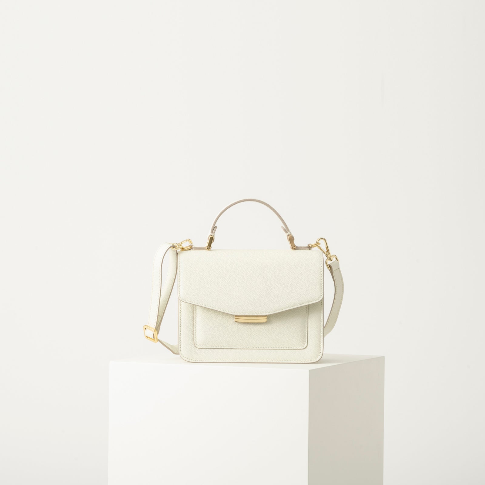 ミラノ/貴族御用達★アルカンドARCANDO★本革プレーントゥ25.5黒ドレスシューズ/ビジネス/◆9E70 イタリア製革小物ブランド「L\u0027arcobaleno（ラルコバレーノ）」から