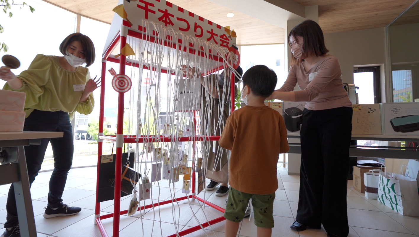 千本くじの様子