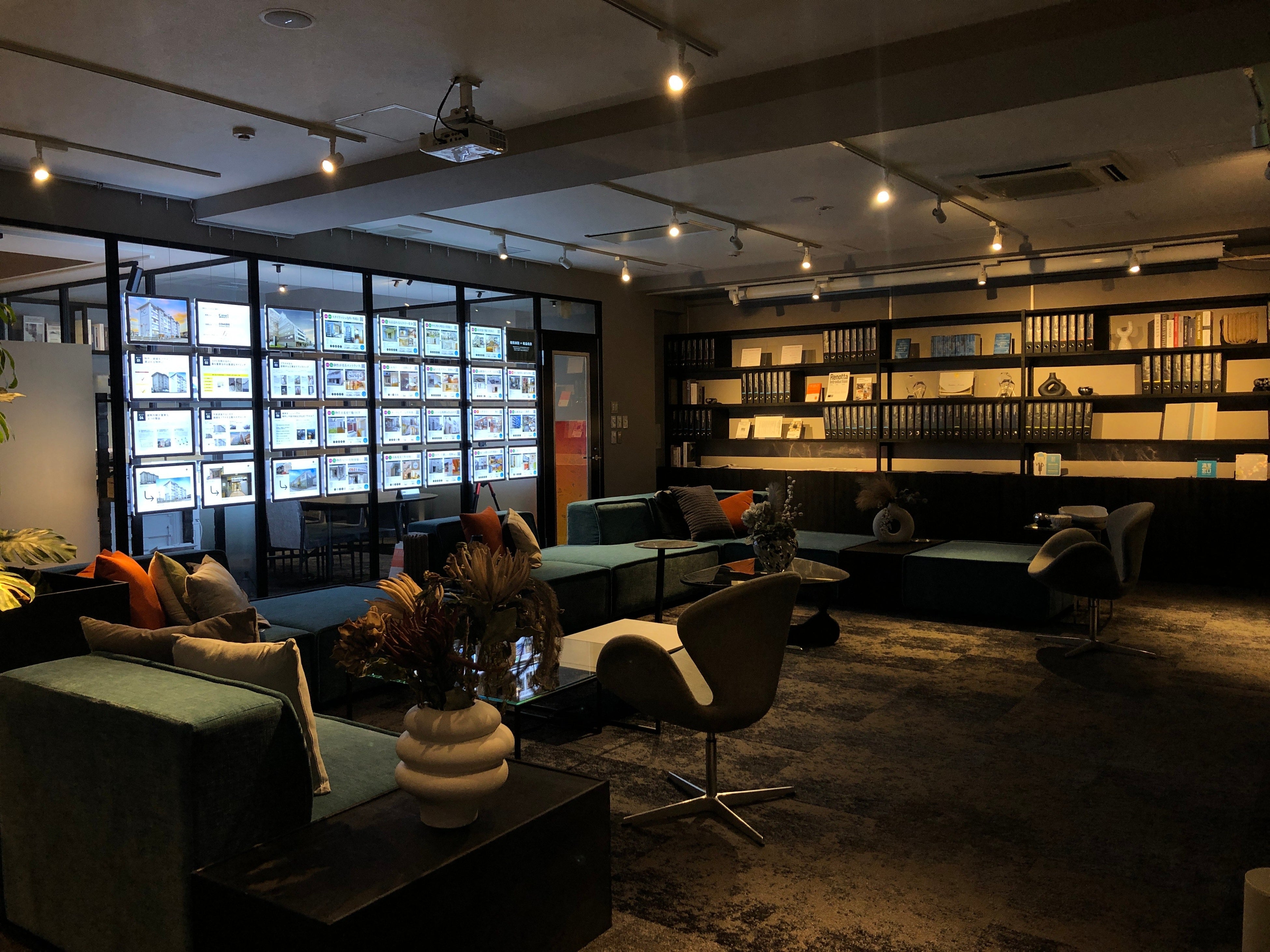 ヴィトリン・メディア東京ギャラリー