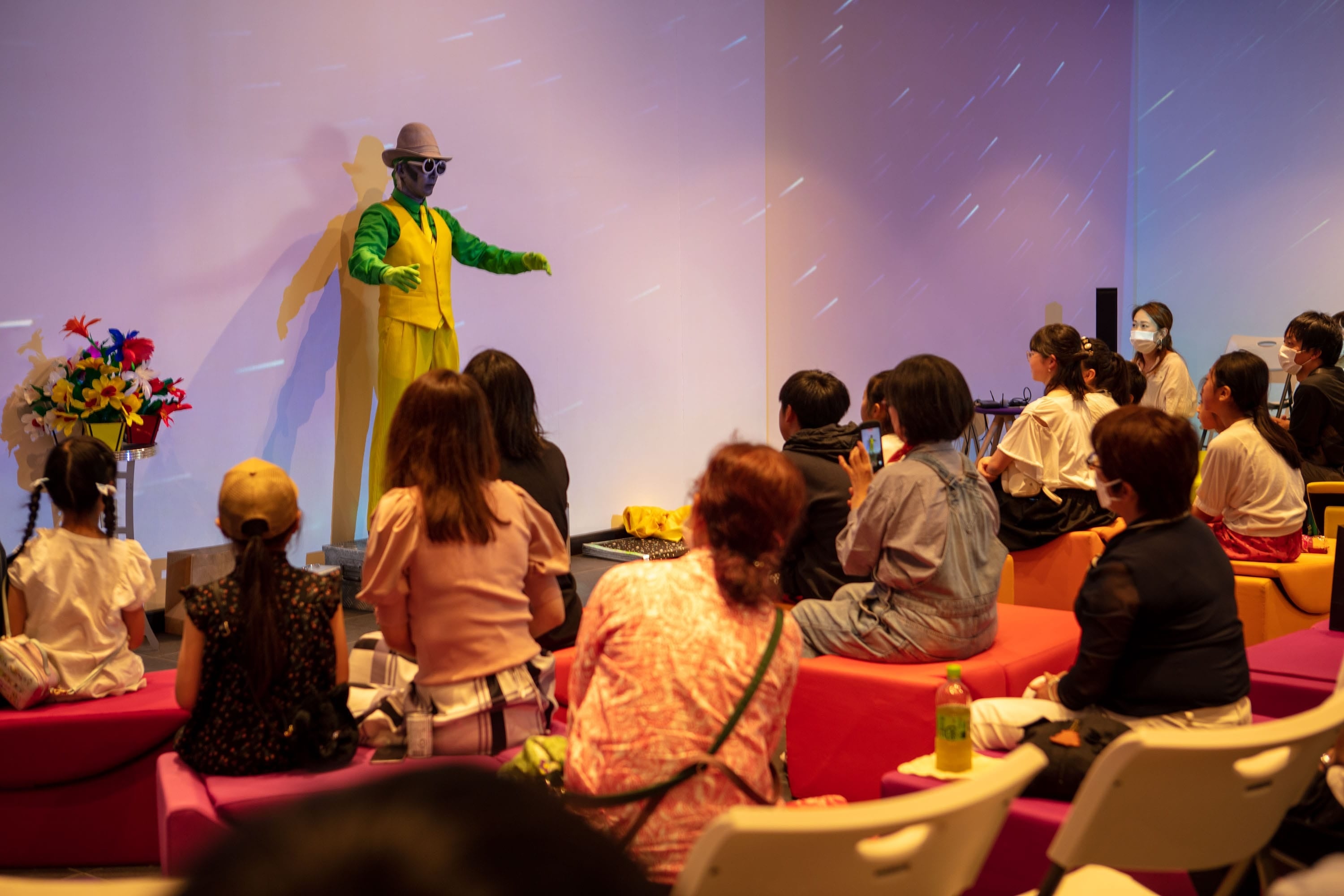 パフォーマンスショーも開催