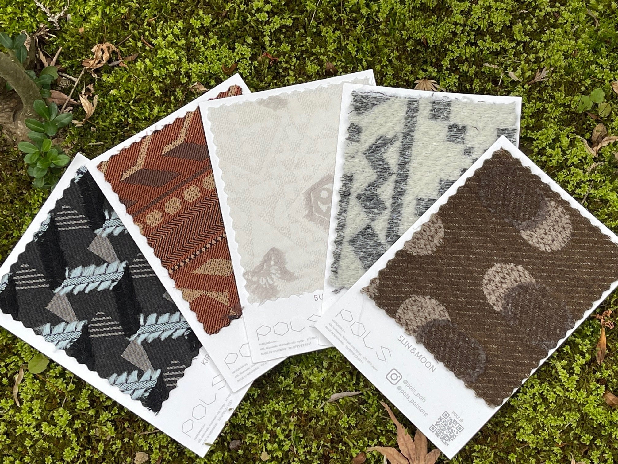 ご希望の方には、生地サンプルをお送りしています。（無くなり次第終了）