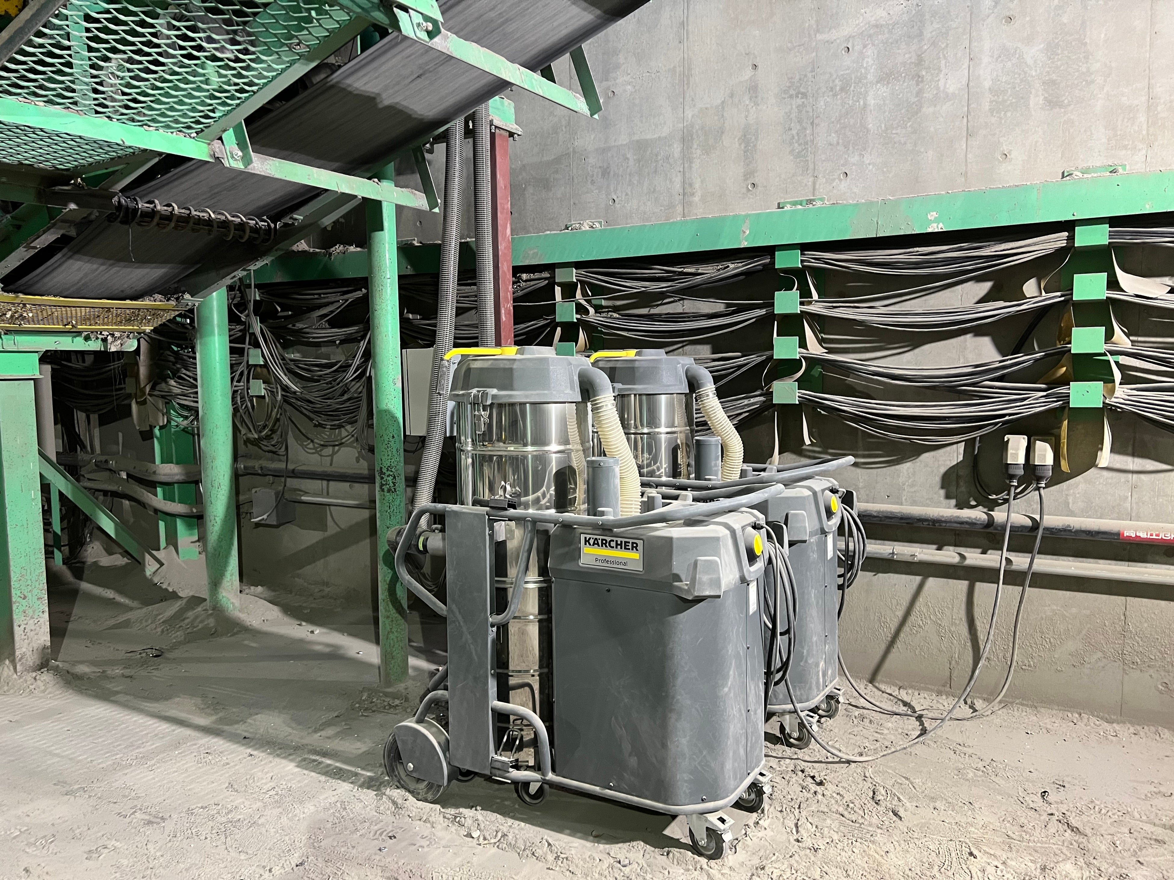 産業用バキュームクリーナー　IVS 100／55