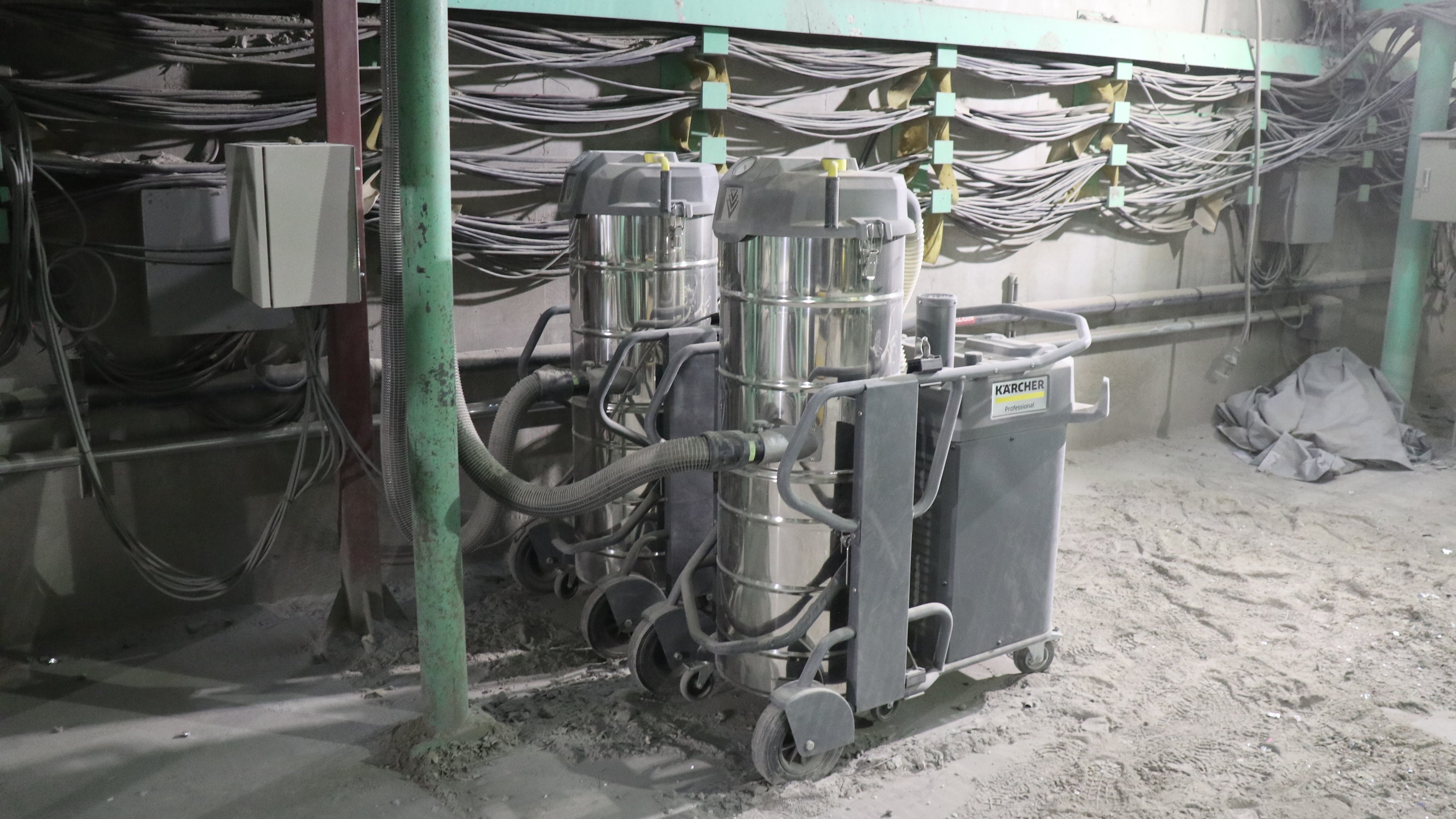 粉塵回収を効率化（セントラルバキュームシステムソリューション）