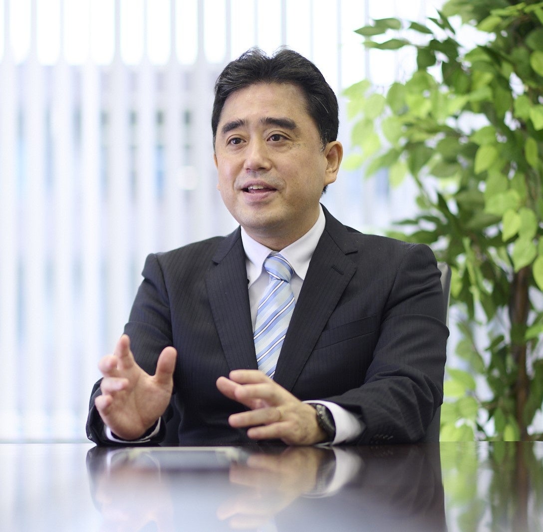 パンチ工業株式会社 代表取締役社長　森久保　哲司