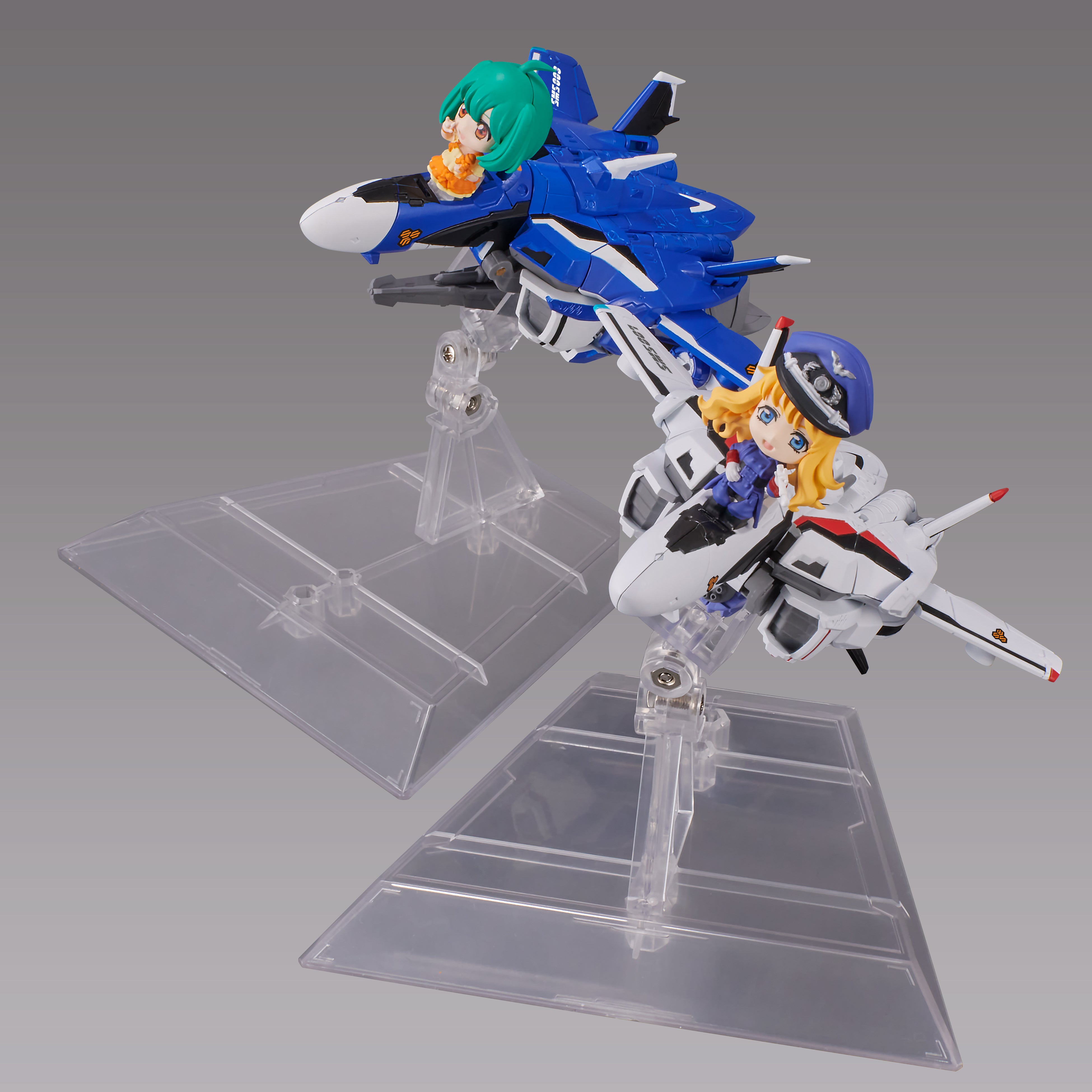 マクロス TINY SESSION　フィギュア デフォルメデザインのメカとキャラがセットになったコレクション