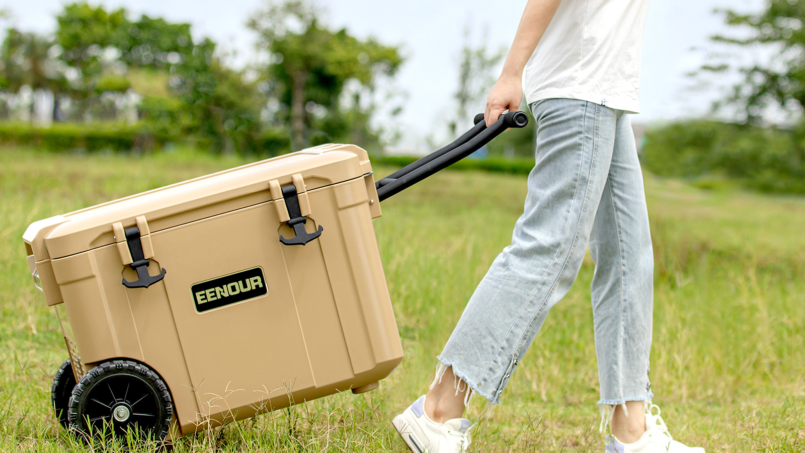 EENOUR CA45 45ℓ車載冷蔵庫　アウトドアやキャンプ、車中泊に！ Amazon.co.jp: EENOUR 車載冷蔵庫 CA45 45L -20℃~10℃ 2室独立