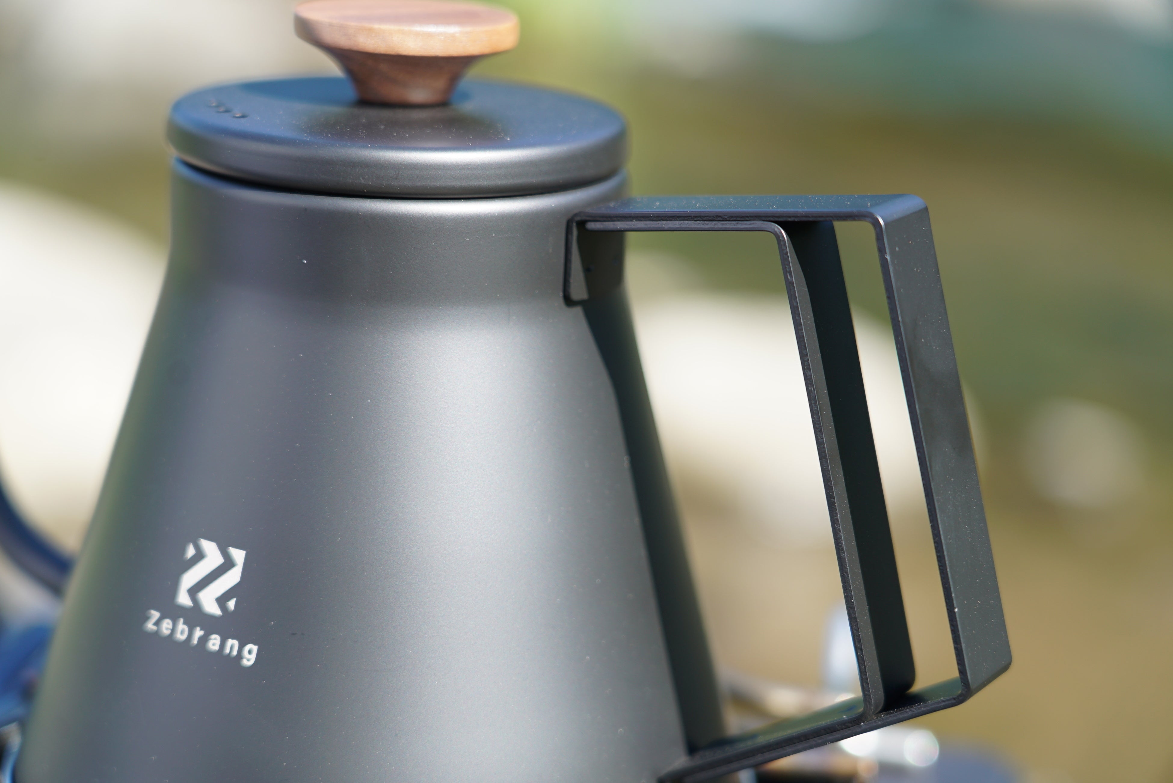 直火対応「ドリップケトル」＆消防士基準搭載「難燃グローブ」10