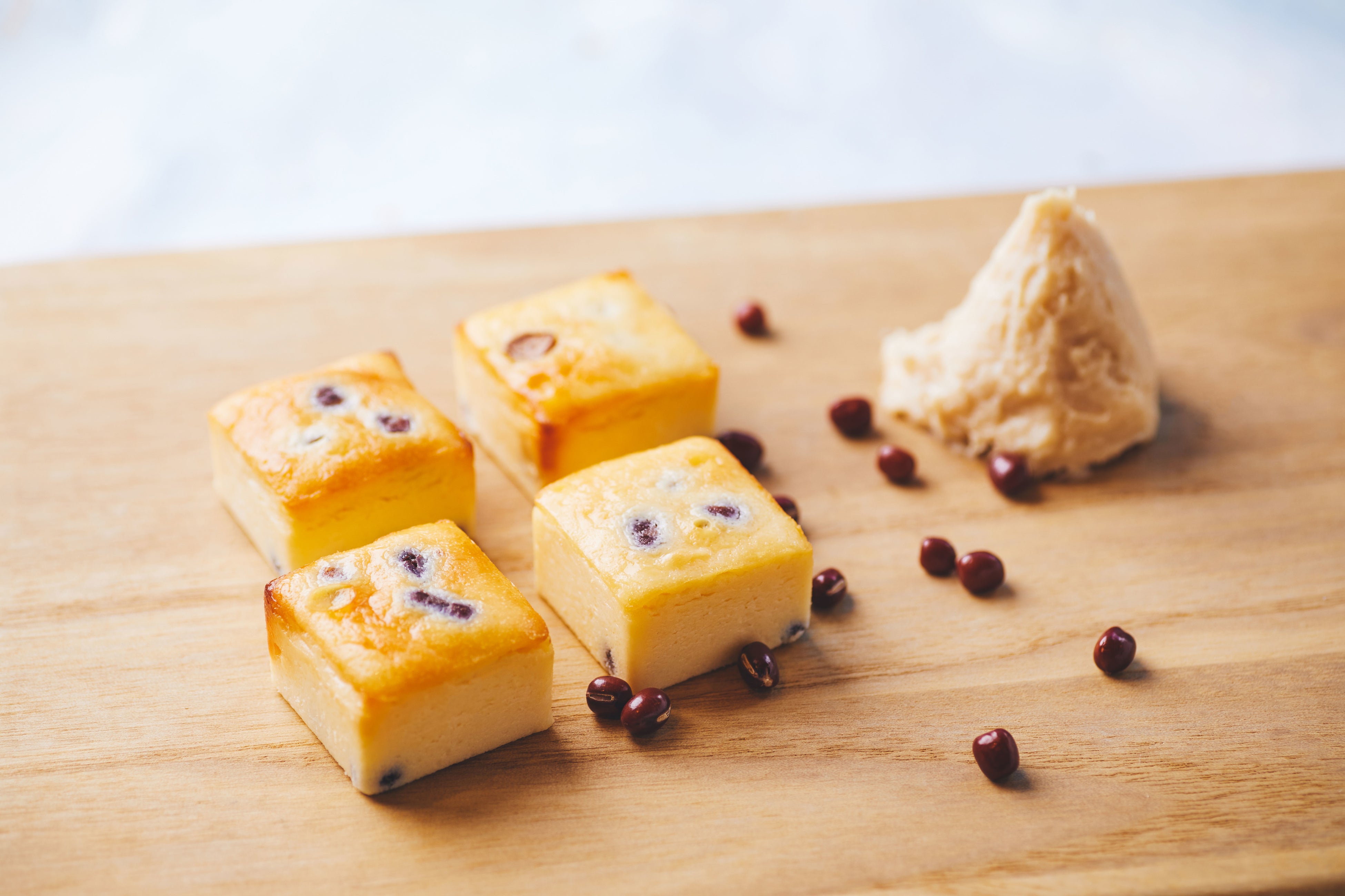 新感覚 新食感 真最中 チーズと最中の素敵な関係をお届けする 三福而今 さんぷくにこん 株式会社スーパーマニアック のプレスリリース