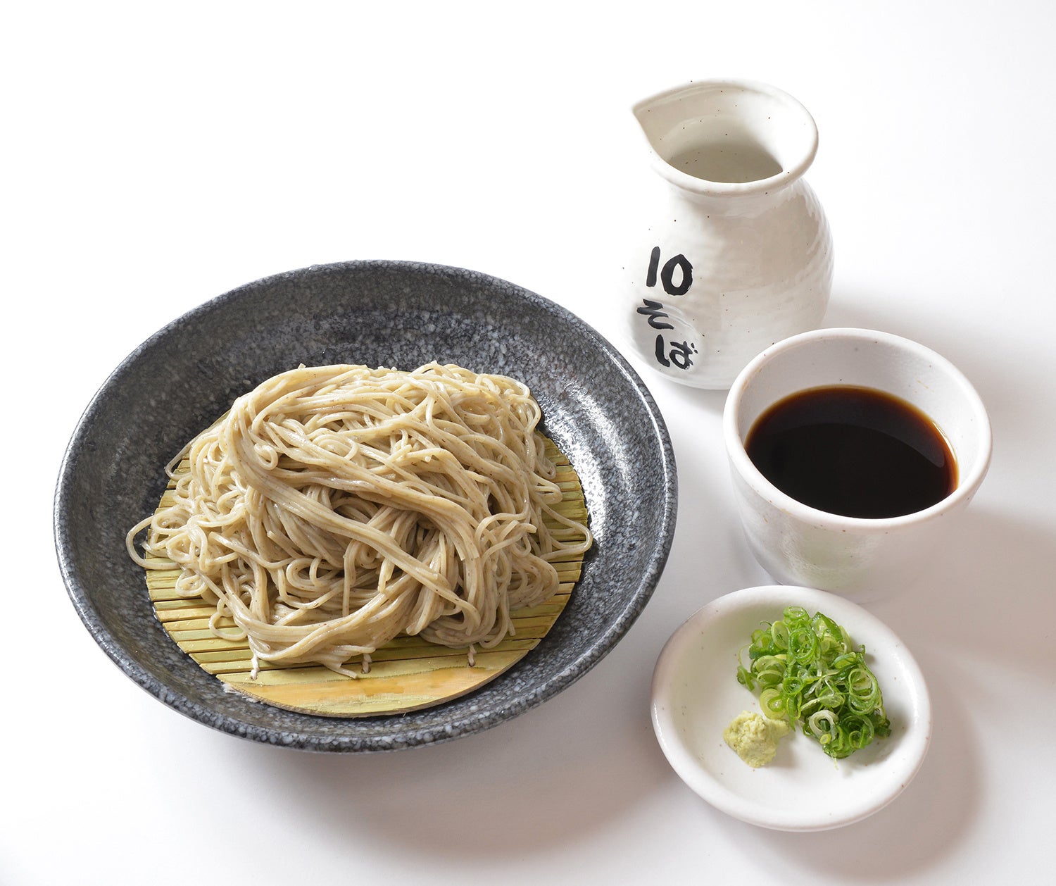 ざるそば500円(税込)