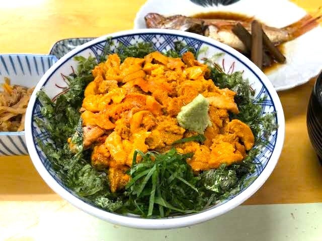 花房商店　うに丼（コース：海の出雲 神々由縁の地を巡る）