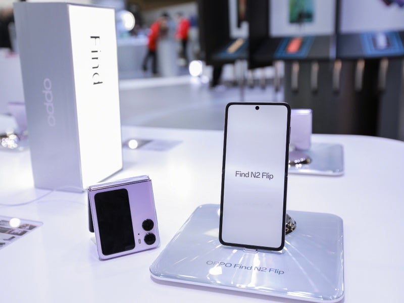 OPPO - 専用 OPPO、MWC2022にて「OPPO 5G CPE T2」を発表 | オッポ
