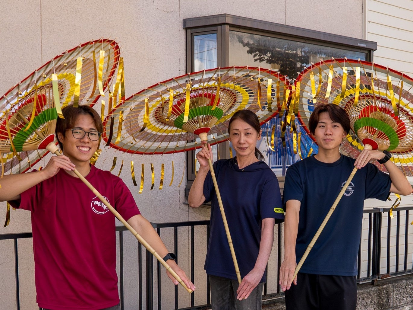 地域の伝統工芸と文化を未来へ。日本の宿古窯が、山形の宝「和傘」を地元大学生へ寄贈、お披露目会を2025年11月18日（火）に開催。