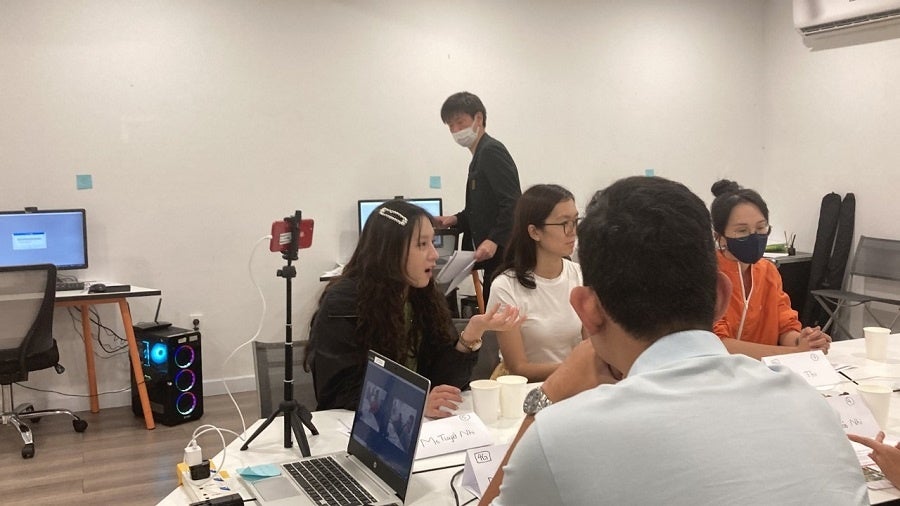 ベトナム・ホーチミンでの体験会の様子