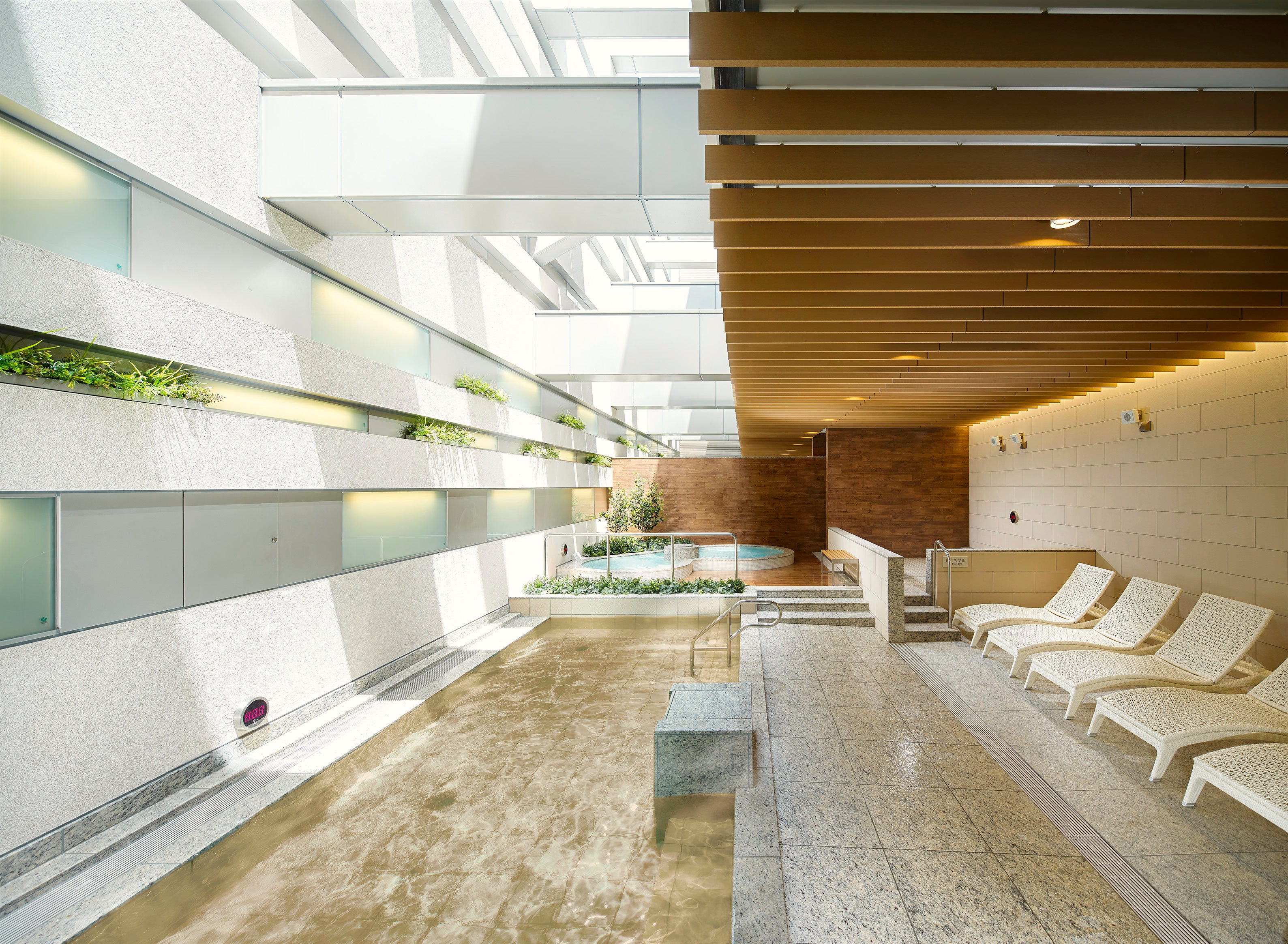 （参考）泉天空の湯 有明ガーデン