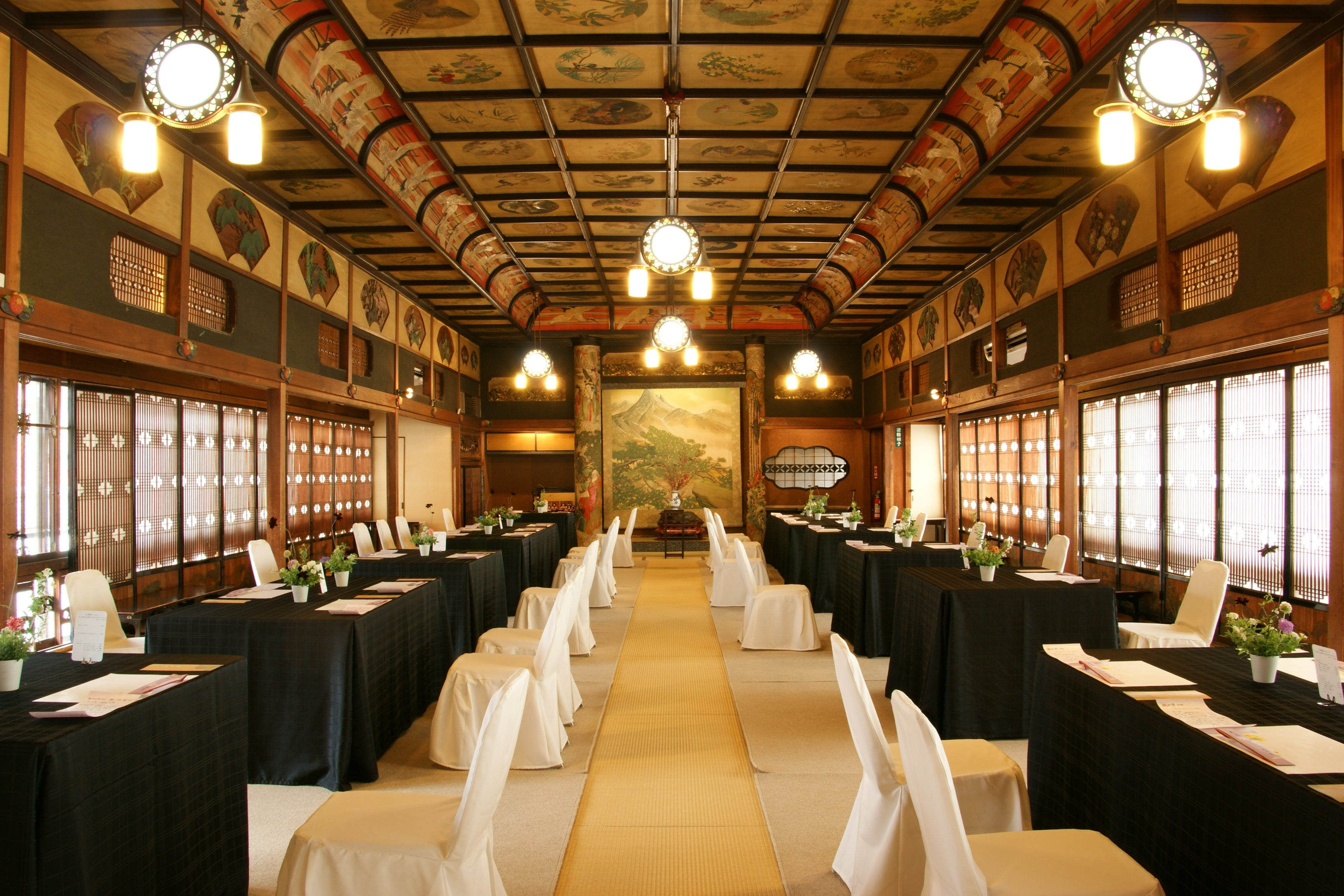 豪華絢爛、老舗料亭「割烹 松本館」の大広間を一般公開