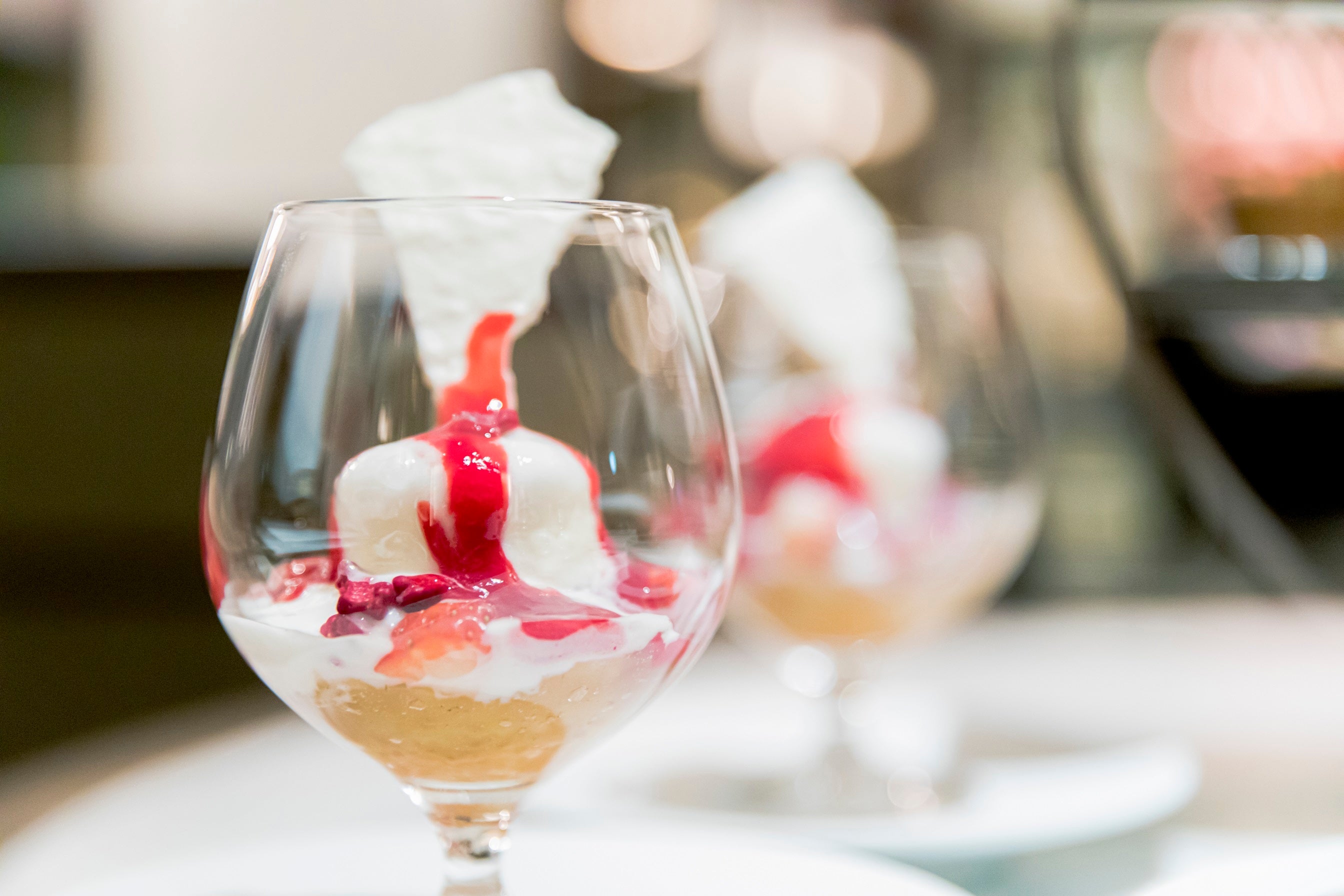 フォション 春のアフタヌーンティーセット　パルフェ